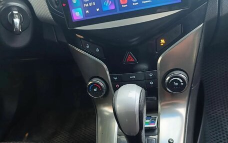 Chevrolet Cruze II, 2014 год, 850 000 рублей, 10 фотография