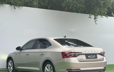 Skoda Superb III рестайлинг, 2022 год, 2 029 000 рублей, 6 фотография