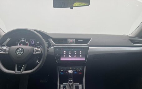 Skoda Superb III рестайлинг, 2022 год, 2 029 000 рублей, 8 фотография