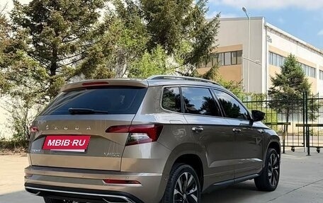 Skoda Karoq I, 2022 год, 1 750 000 рублей, 6 фотография