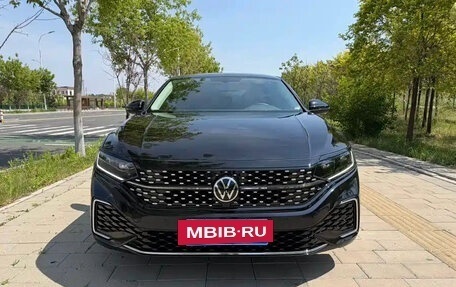 Volkswagen Passat B8 рестайлинг, 2023 год, 1 830 190 рублей, 2 фотография