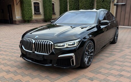BMW 7 серия, 2019 год, 5 800 000 рублей, 2 фотография