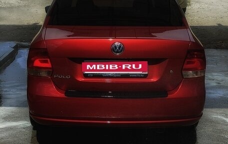 Volkswagen Polo VI (EU Market), 2013 год, 680 000 рублей, 2 фотография