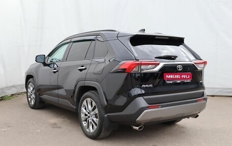 Toyota RAV4, 2020 год, 3 799 000 рублей, 6 фотография