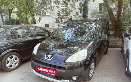 Peugeot Partner II рестайлинг 2, 2010 год, 500 000 рублей, 9 фотография