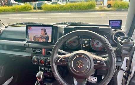 Suzuki Jimny, 2022 год, 1 720 000 рублей, 14 фотография