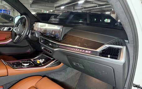 BMW X7, 2024 год, 14 200 000 рублей, 22 фотография