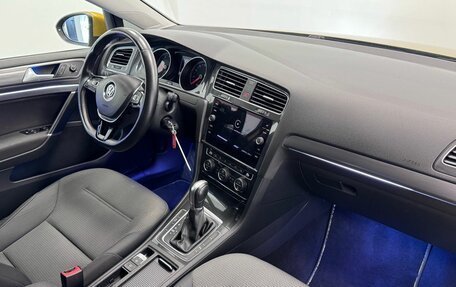 Volkswagen Golf VII, 2018 год, 2 150 000 рублей, 23 фотография