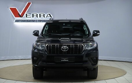 Toyota Land Cruiser Prado 150 рестайлинг 2, 2021 год, 5 790 000 рублей, 2 фотография