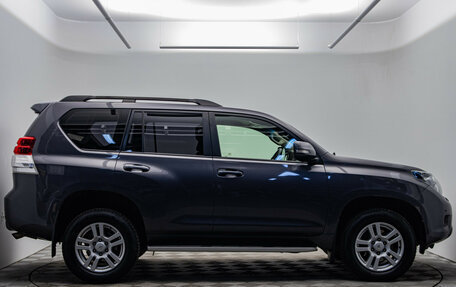 Toyota Land Cruiser Prado 150 рестайлинг 2, 2013 год, 2 724 000 рублей, 4 фотография