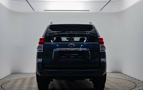 Toyota Land Cruiser Prado 150 рестайлинг 2, 2013 год, 2 724 000 рублей, 6 фотография