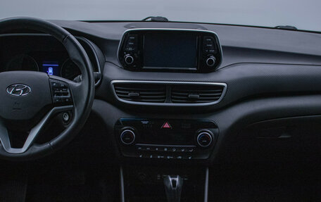 Hyundai Tucson III, 2019 год, 2 400 000 рублей, 14 фотография