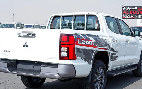 Mitsubishi L200, 2026 год, 4 590 800 рублей, 7 фотография