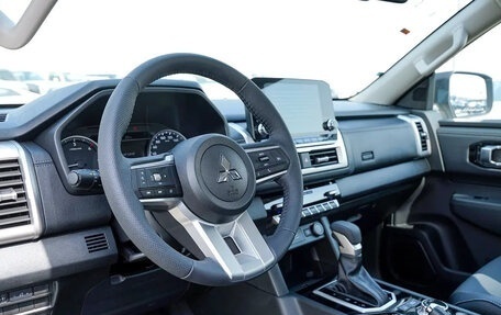 Mitsubishi L200, 2026 год, 4 590 800 рублей, 8 фотография