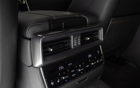 Lexus LX, 2025 год, 24 000 000 рублей, 15 фотография