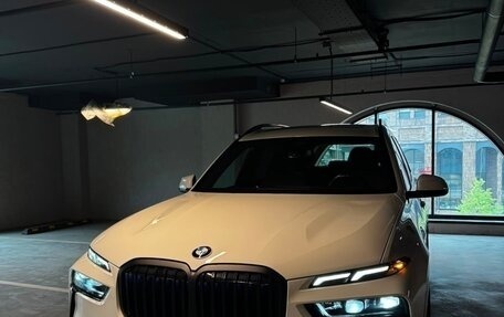 BMW X7, 2022 год, 12 850 000 рублей, 3 фотография