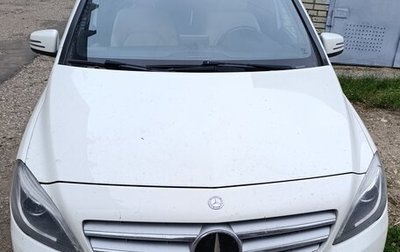 Mercedes-Benz B-Класс, 2014 год, 800 000 рублей, 1 фотография