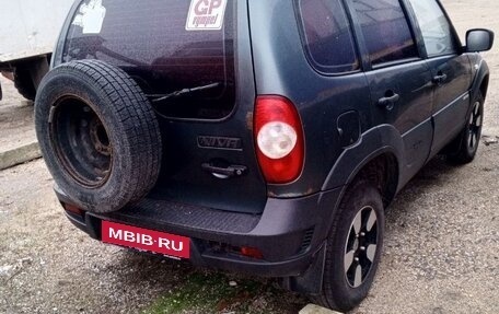 Chevrolet Niva I рестайлинг, 2015 год, 128 000 рублей, 1 фотография
