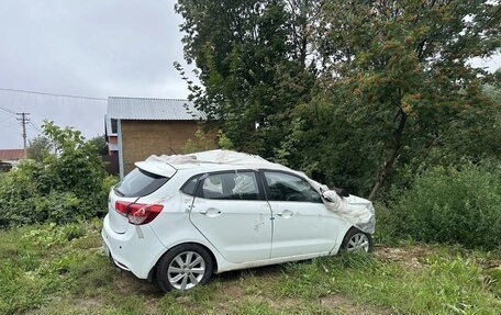 KIA Rio III рестайлинг, 2015 год, 290 000 рублей, 1 фотография
