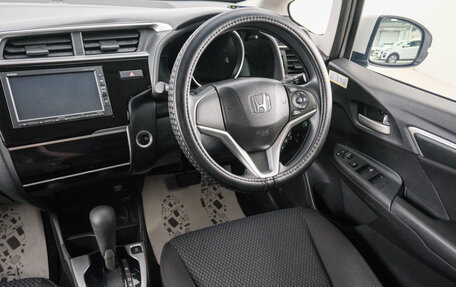 Honda Fit III, 2019 год, 1 359 000 рублей, 10 фотография
