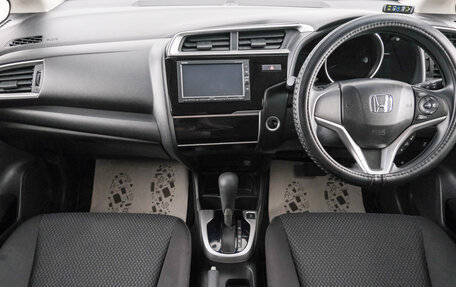 Honda Fit III, 2019 год, 1 359 000 рублей, 11 фотография