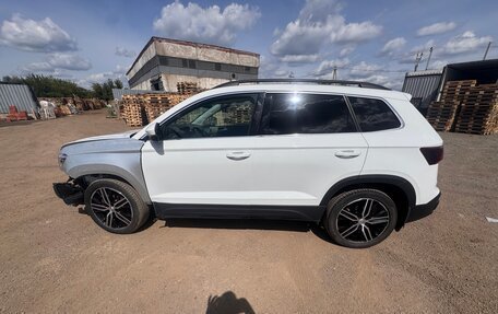 Volkswagen Taos, 2022 год, 1 550 000 рублей, 4 фотография