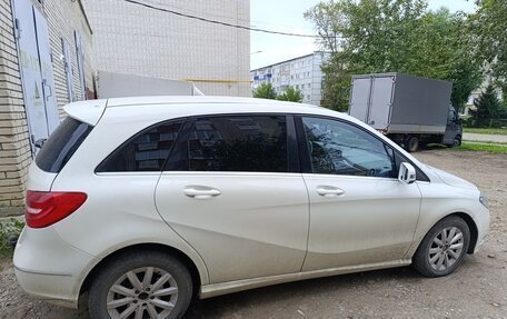 Mercedes-Benz B-Класс, 2014 год, 800 000 рублей, 2 фотография