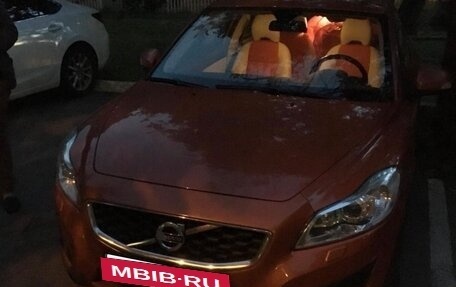 Volvo C30 I рестайлинг, 2010 год, 299 999 рублей, 2 фотография
