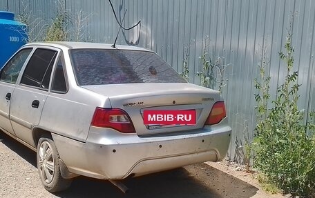 Daewoo Nexia I рестайлинг, 2011 год, 90 000 рублей, 3 фотография