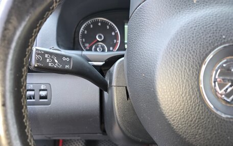 Volkswagen Touran III, 2012 год, 750 000 рублей, 14 фотография