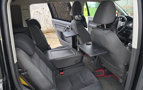 Volkswagen Touran III, 2012 год, 750 000 рублей, 17 фотография