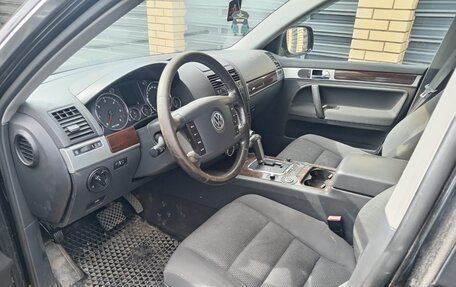 Volkswagen Touareg III, 2005 год, 400 000 рублей, 4 фотография