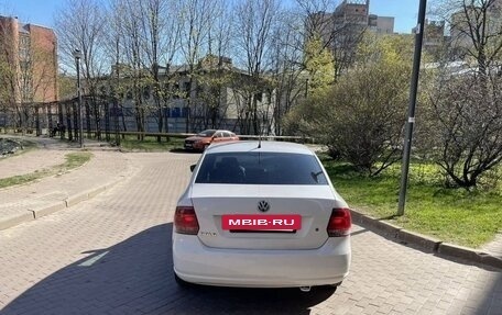 Volkswagen Polo VI (EU Market), 2013 год, 590 000 рублей, 2 фотография