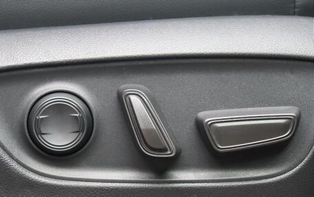 Toyota Land Cruiser Prado, 2025 год, 7 400 000 рублей, 17 фотография