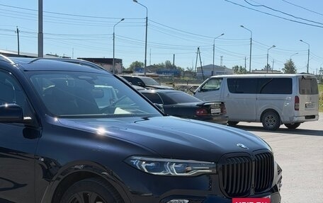 BMW X7, 2022 год, 9 300 000 рублей, 3 фотография