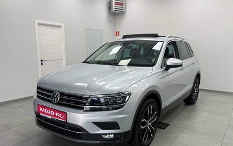 Volkswagen Tiguan II, 2019 год, 2 890 000 рублей, 1 фотография