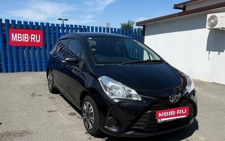 Toyota Vitz, 2017 год, 750 000 рублей, 3 фотография