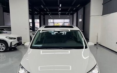 Volkswagen Touran III, 2020 год, 1 900 000 рублей, 1 фотография