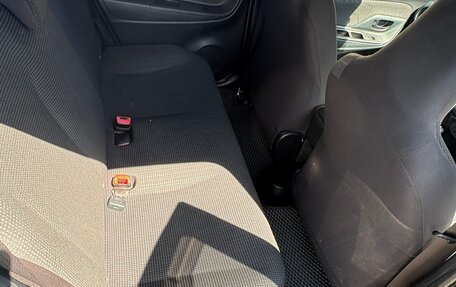 Toyota Vitz, 2017 год, 750 000 рублей, 10 фотография