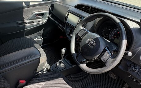 Toyota Vitz, 2017 год, 750 000 рублей, 8 фотография