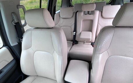 Nissan Pathfinder, 2011 год, 1 350 000 рублей, 14 фотография