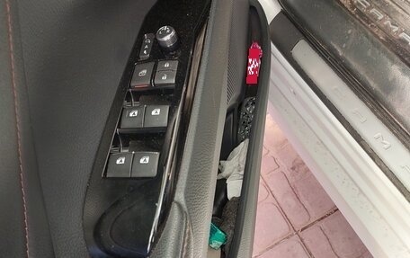 Toyota Camry, 2018 год, 2 300 000 рублей, 10 фотография