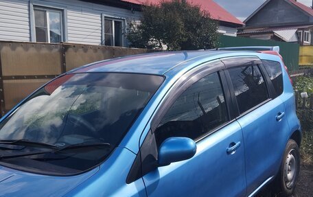 Nissan Note II рестайлинг, 2011 год, 590 000 рублей, 2 фотография