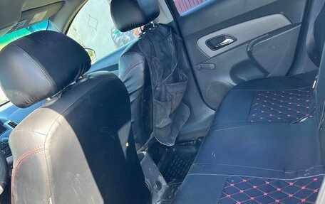 Chevrolet Cruze II, 2010 год, 560 000 рублей, 6 фотография