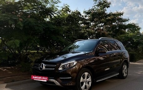 Mercedes-Benz GLE, 2017 год, 4 300 000 рублей, 3 фотография