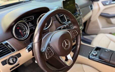 Mercedes-Benz GLE, 2017 год, 4 300 000 рублей, 11 фотография