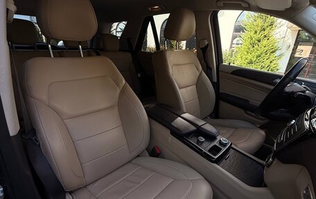 Mercedes-Benz GLE, 2017 год, 4 300 000 рублей, 32 фотография