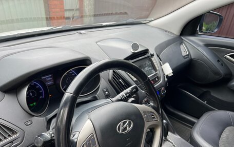 Hyundai ix35 I рестайлинг, 2012 год, 1 150 000 рублей, 9 фотография