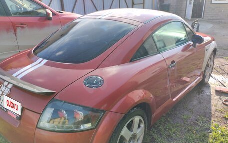 Audi TT, 1998 год, 650 000 рублей, 2 фотография