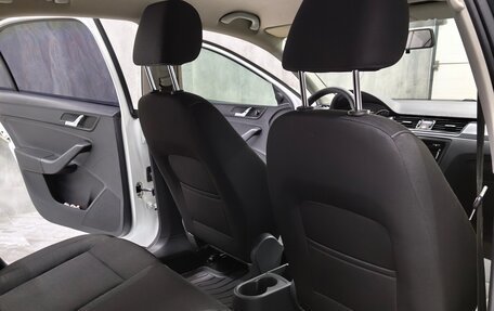 Skoda Rapid I, 2014 год, 830 000 рублей, 10 фотография